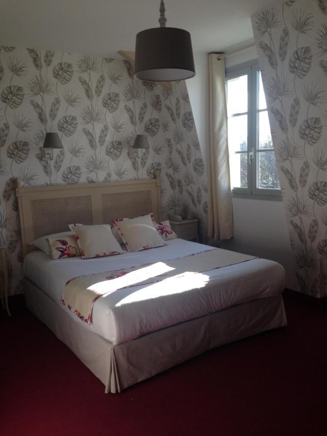 Hôtel&Spa Perier Du Bignon Laval  Buitenkant foto