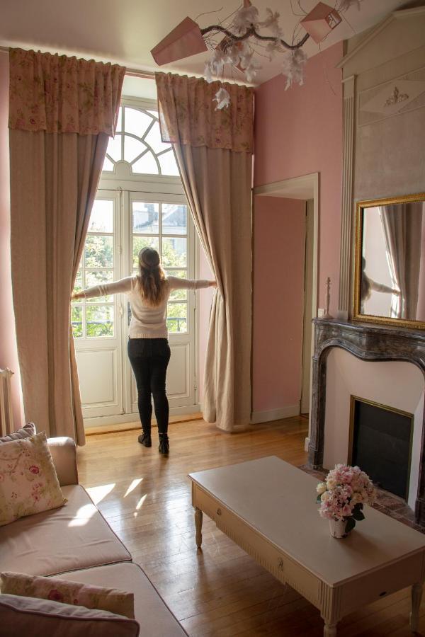Hôtel&Spa Perier Du Bignon Laval  Buitenkant foto