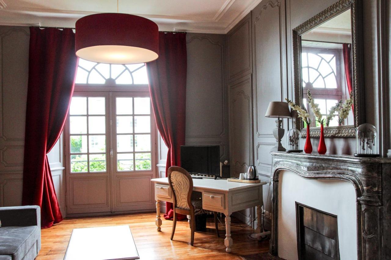 Hôtel&Spa Perier Du Bignon Laval  Buitenkant foto